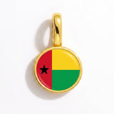 Charm - Flag Round – Gold