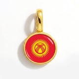 Charm - Flag Round – Gold