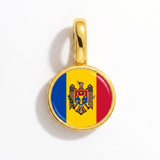 Charm - Flag Round – Gold